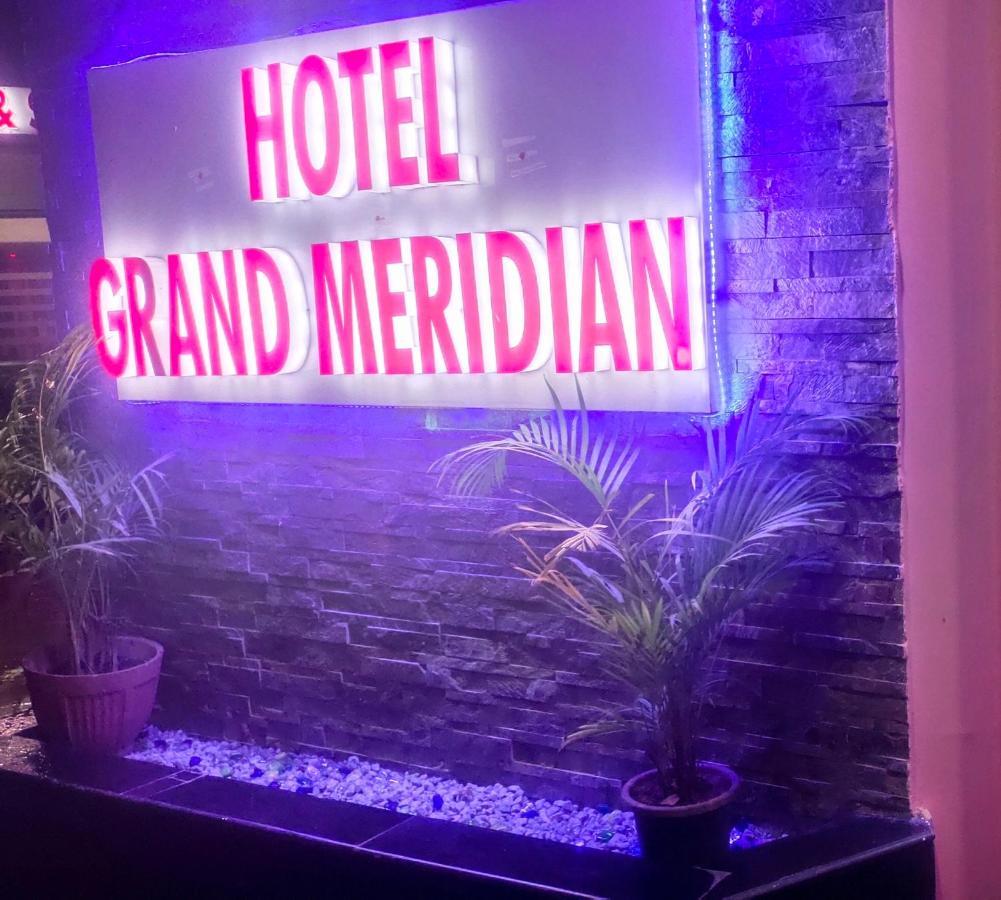 Hotel Grand Meridian Bangalore Exterior foto