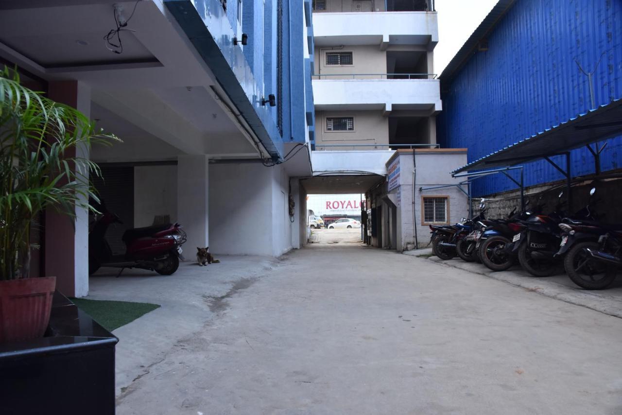 Hotel Grand Meridian Bangalore Exterior foto